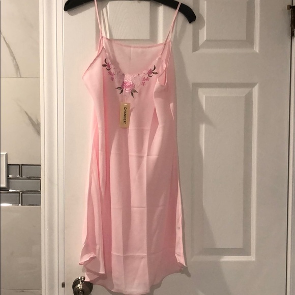 Pink Cotton Robe - Picture 3 of 10